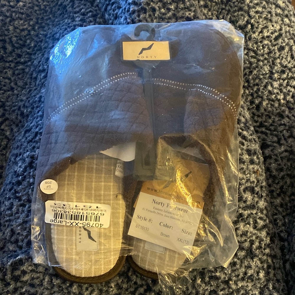 Men’s Slippers